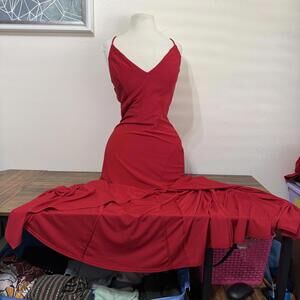 Jump Apparel Red Spaghetti Strap Formal Dress Size 9/10